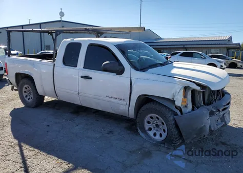 2010 Chevrolet Silverado C1500 z USA, uszkodzony, nr VIN 1GCSCPEA1AZ102995